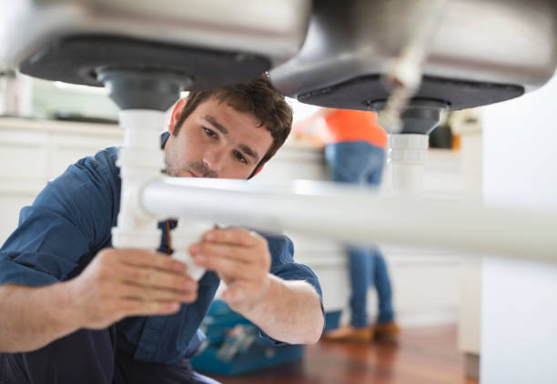 Best Faucet Repair  in La Riviera, CA